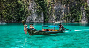 Moonlight Luxury Yacht Experience to Phi Phi