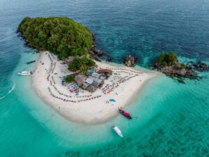 Phi Phi Islands Tour By Premium Speed Boat
