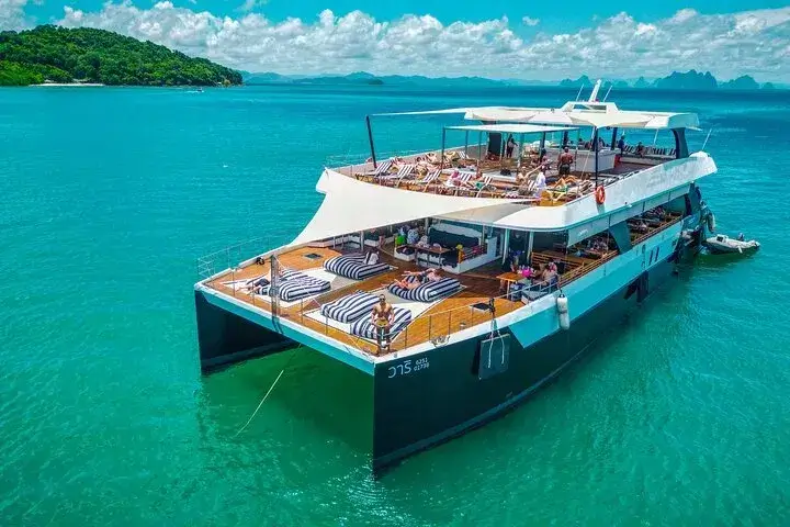 Luxury cruise